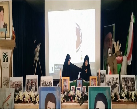 اجرای نمایشنامه در مراسم یادواره شهدا با محوریت یادبود بسیجی شهید حسن براتی