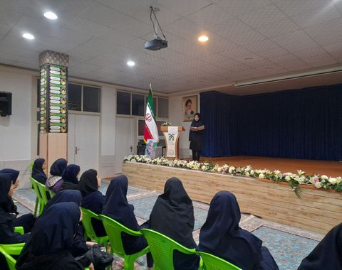 برگزاری مراسم در حسینیه آموزشگاه